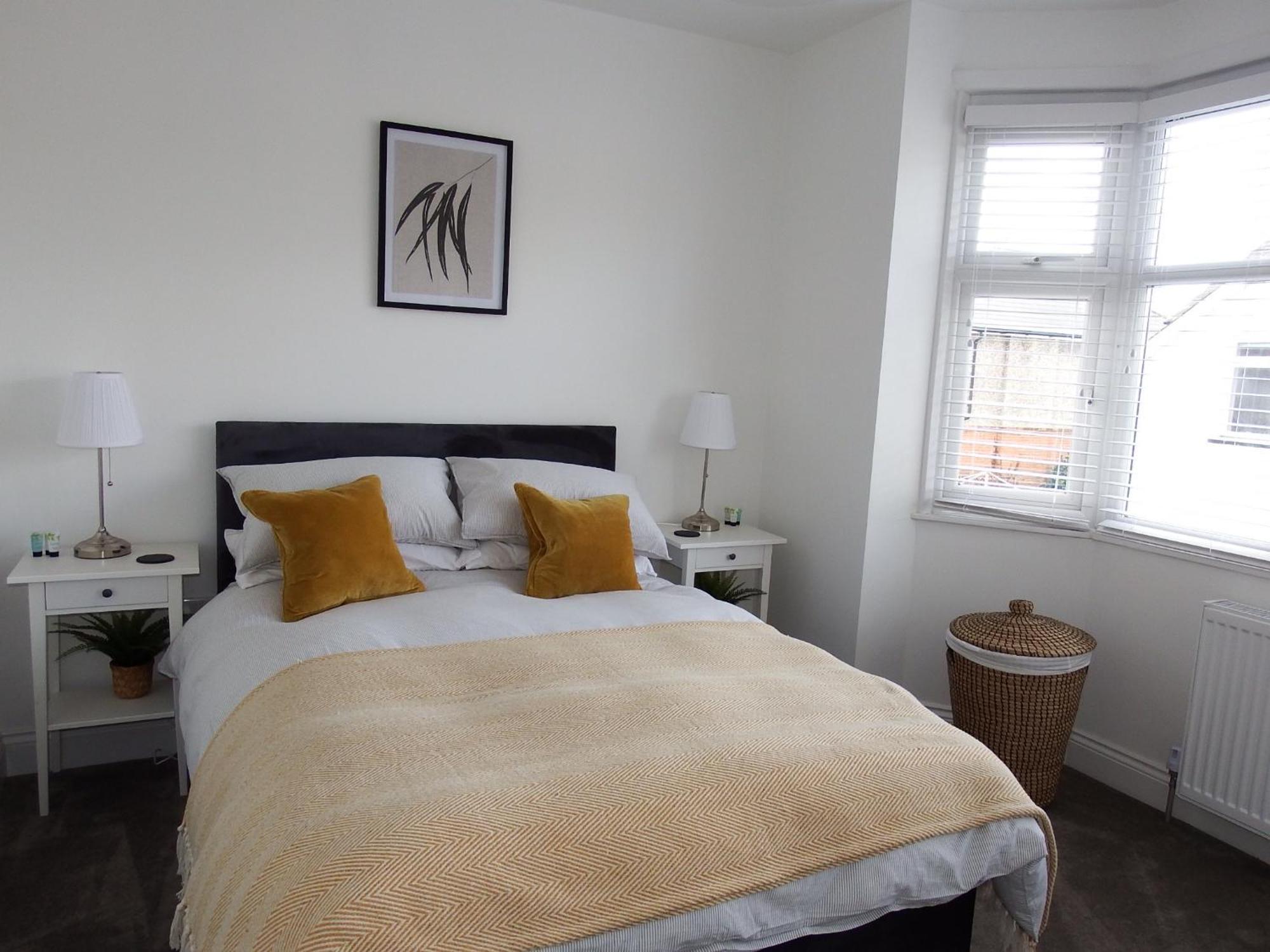 Newly Renovated 3 Bedroom Victorian Detached House Bournemouth Exteriör bild
