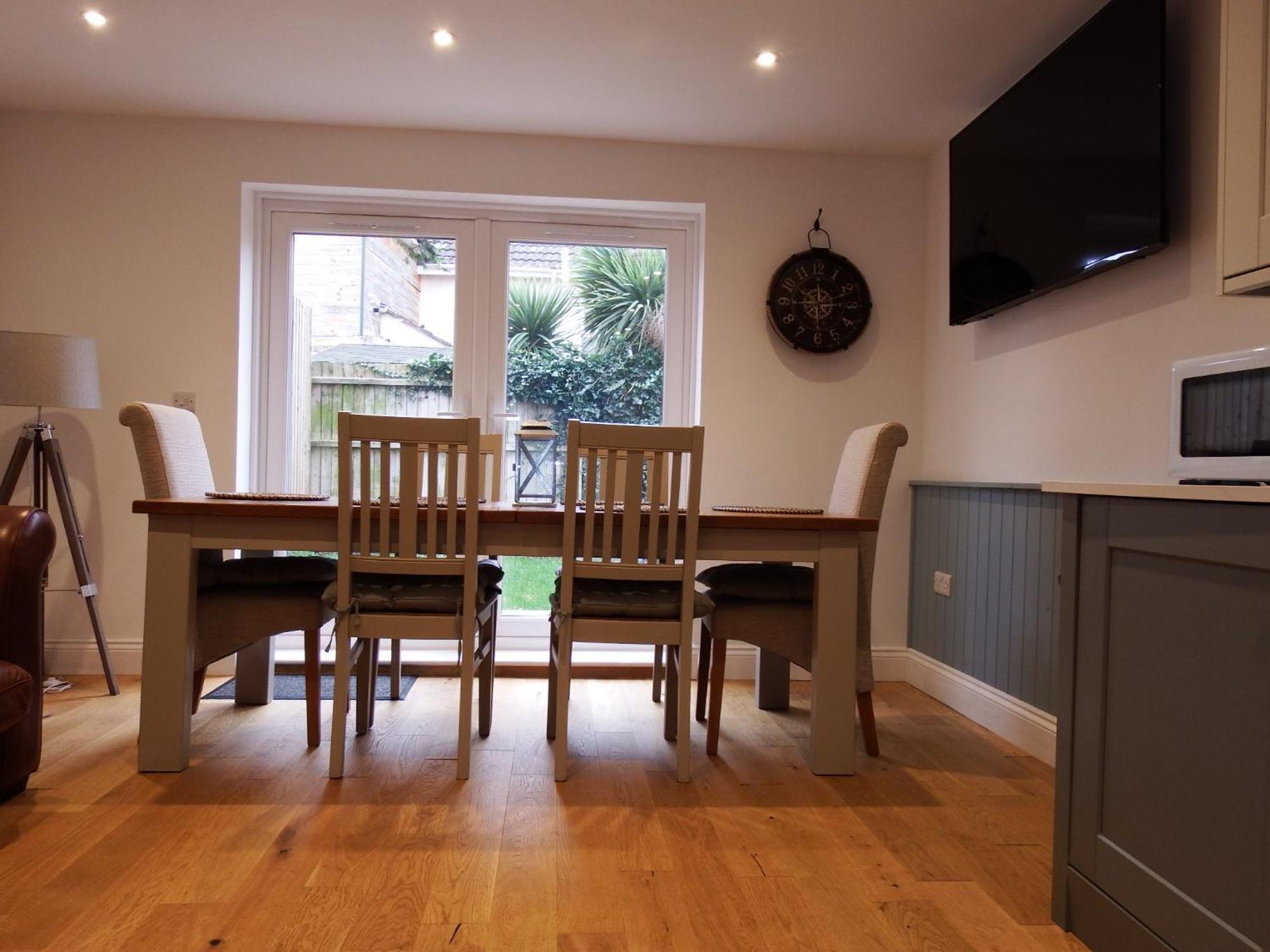 Newly Renovated 3 Bedroom Victorian Detached House Bournemouth Exteriör bild
