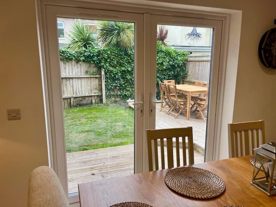 Newly Renovated 3 Bedroom Victorian Detached House Bournemouth Exteriör bild